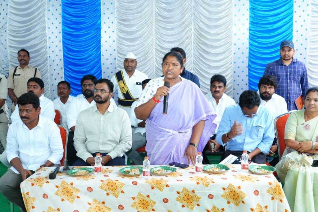 Minister Seethakka