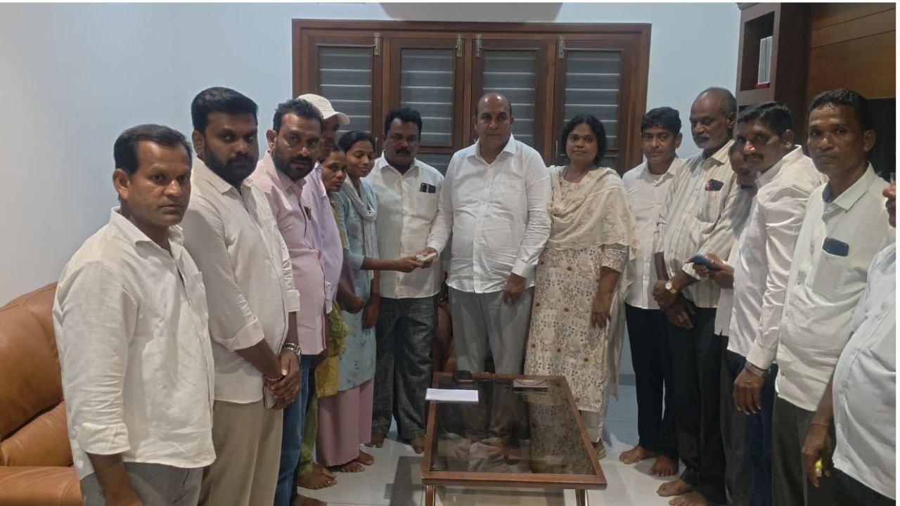 KTR Financial Assistance BRS Leaders